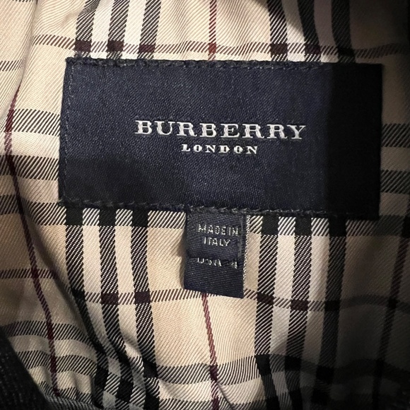 EEUC Women's Burberry London Zip Front Dark Denim Jacket w/ Plaid USA Size 4 - Picture 5 of 8